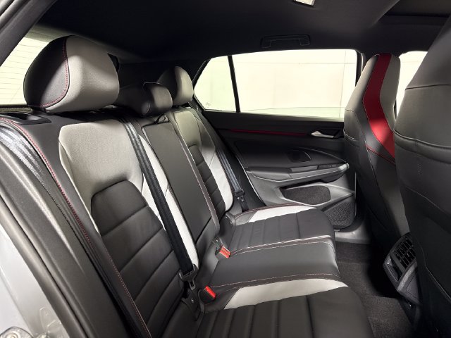 Used 2024 Volkswagen GTI SE FWD image 15