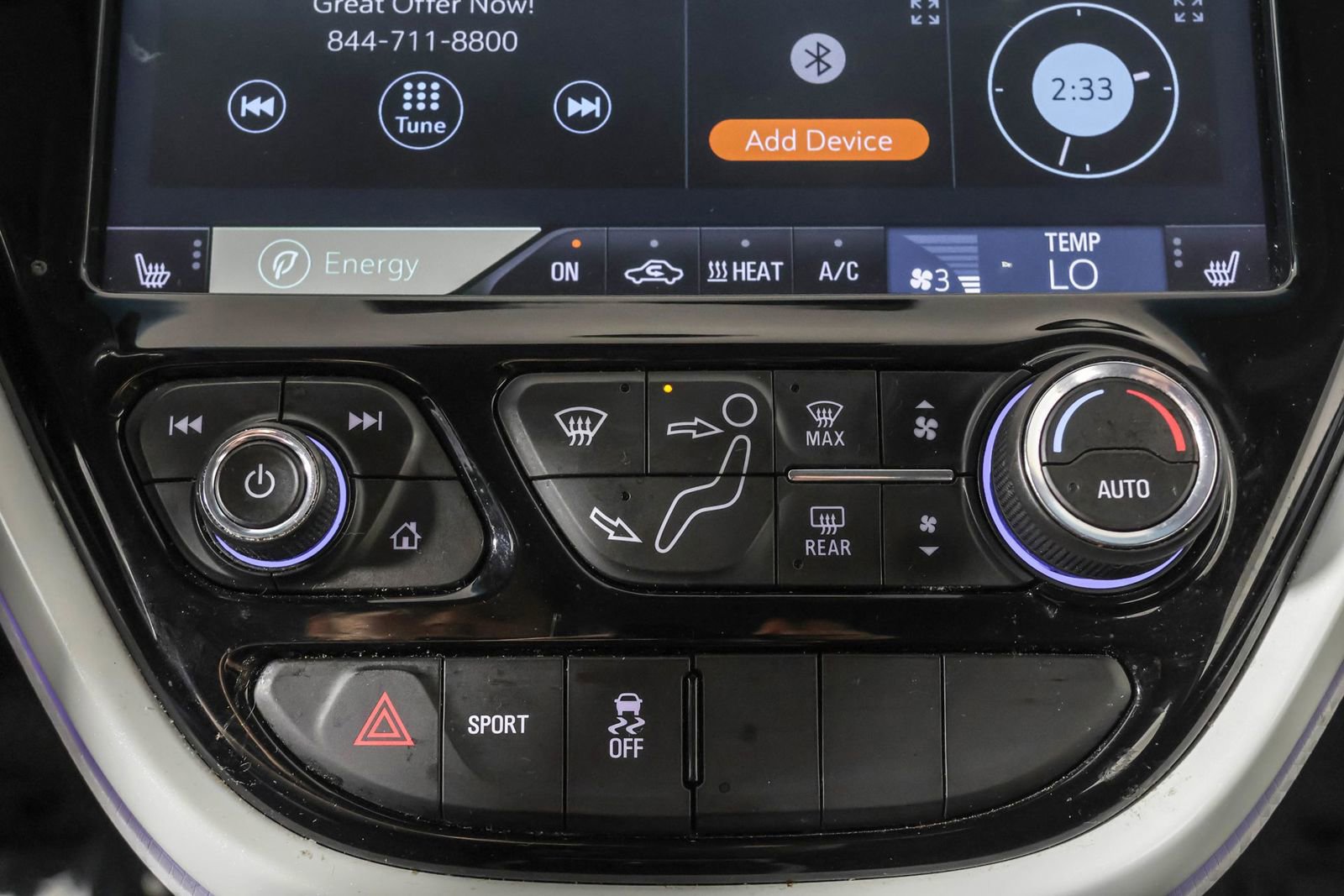 Used 2019 Chevrolet Bolt Premier w/ Infotainment Package image 30