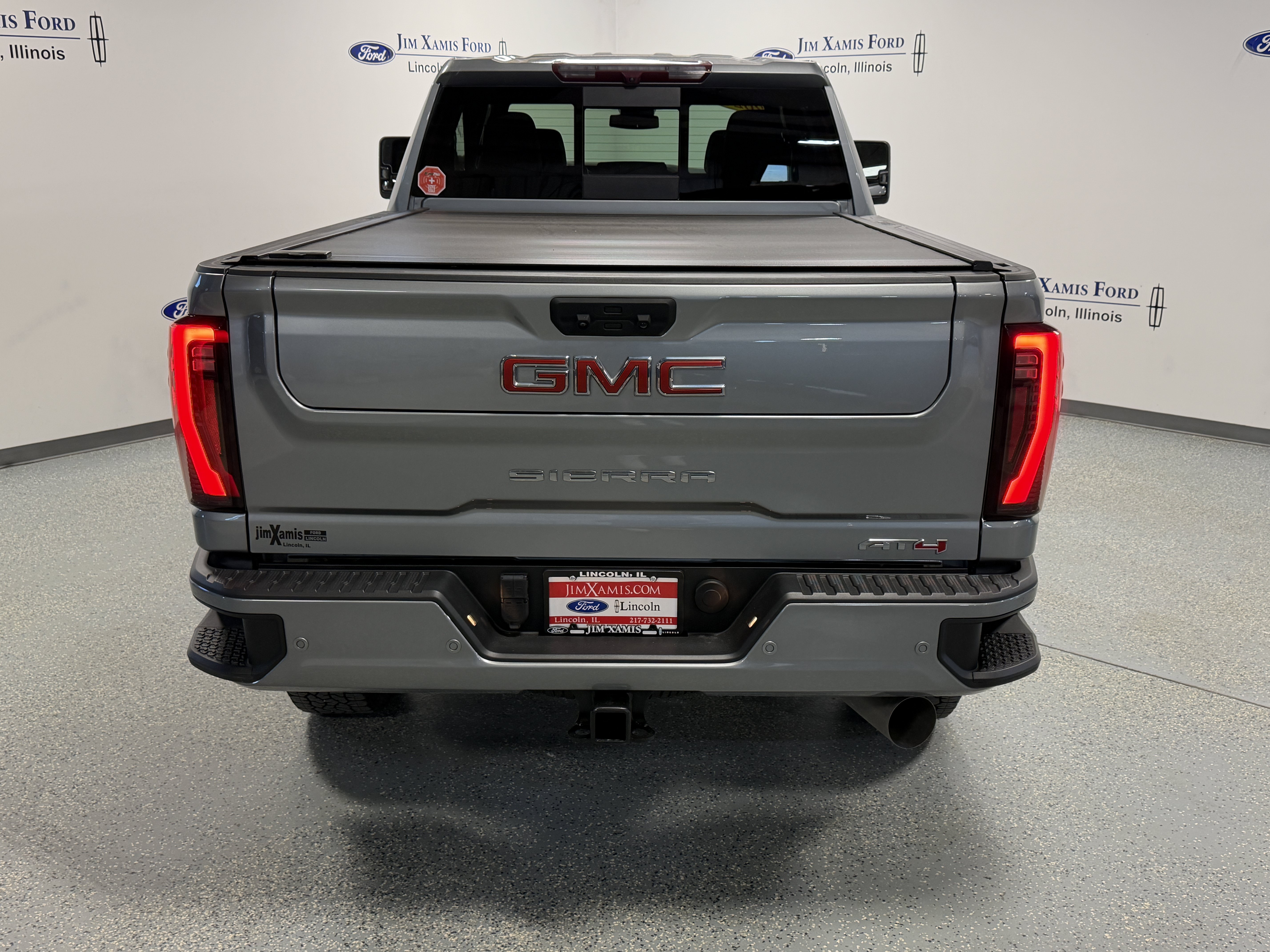 Used 2024 GMC Sierra 2500 AT4 w/ AT4 Preferred Package AWD/4WD image 35