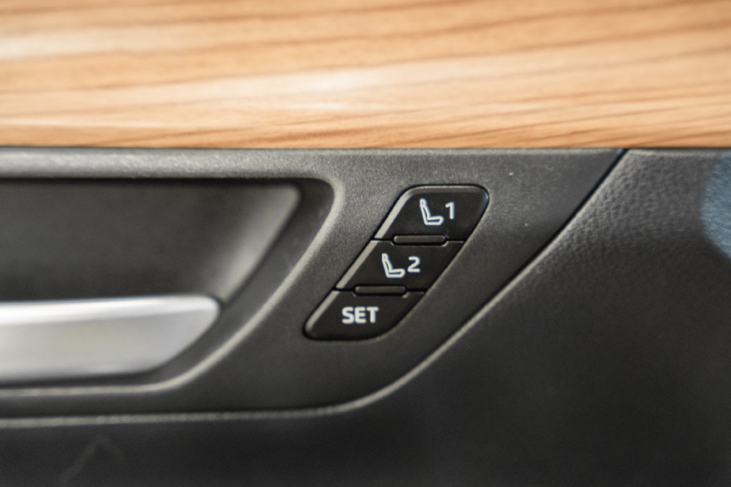 Certified 2024 Toyota Grand Highlander AWD image 47