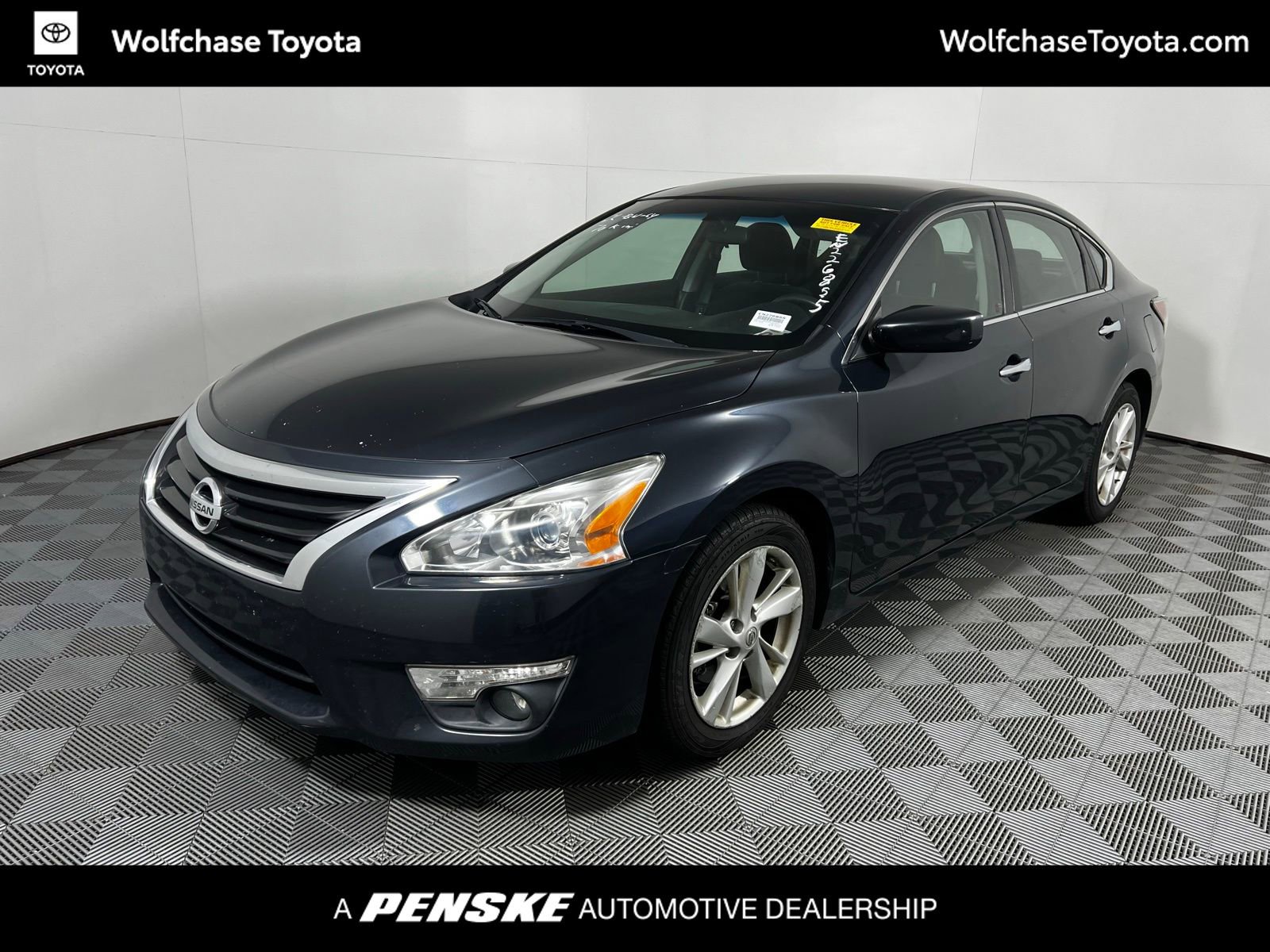 Used 2014 Nissan Altima 2.5 SV