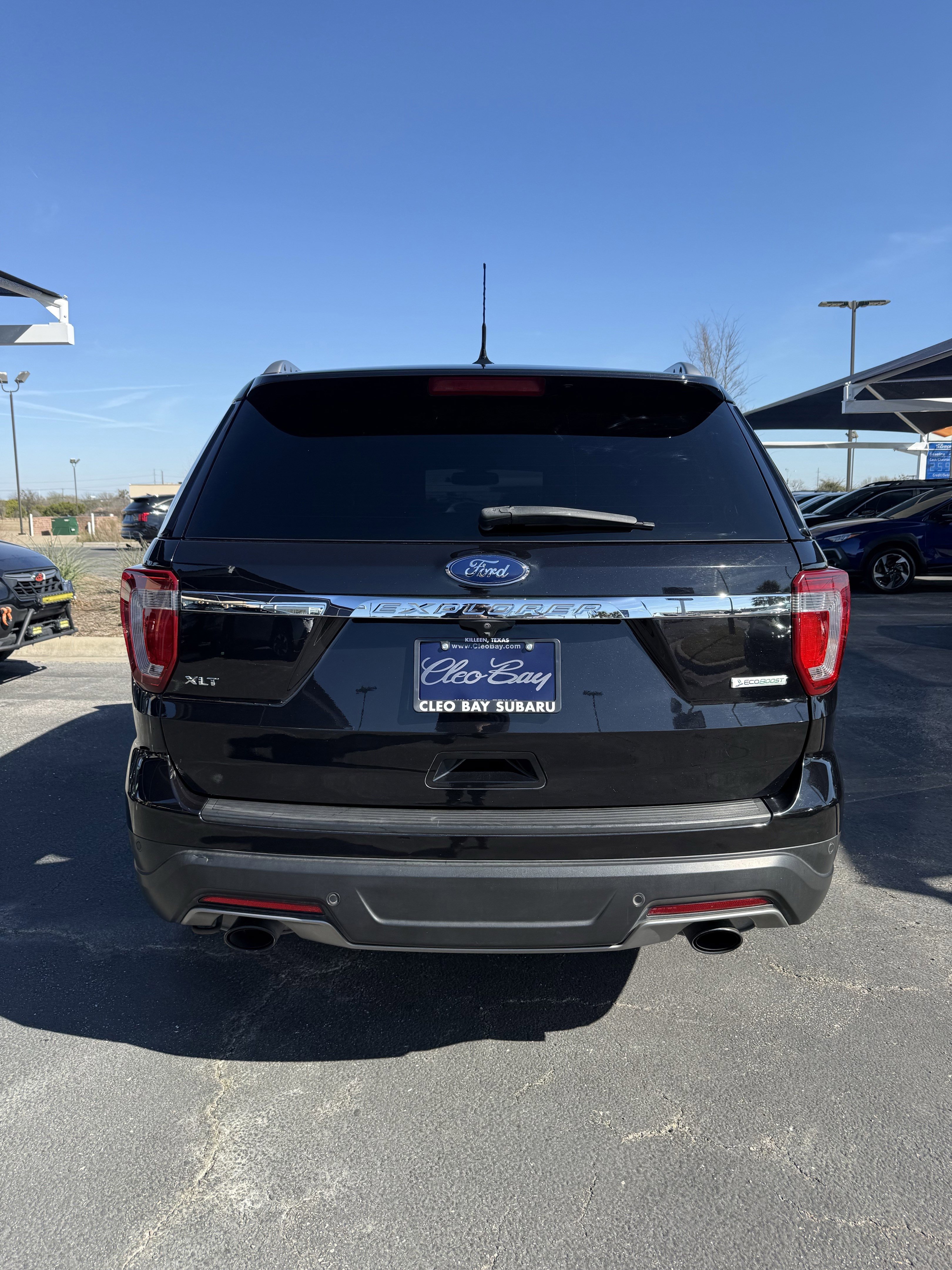 Used 2019 Ford Explorer XLT w/ Equipment Group 202A image 6