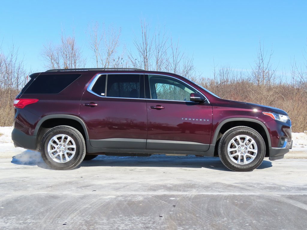 Certified 2019 Chevrolet Traverse LT image 2