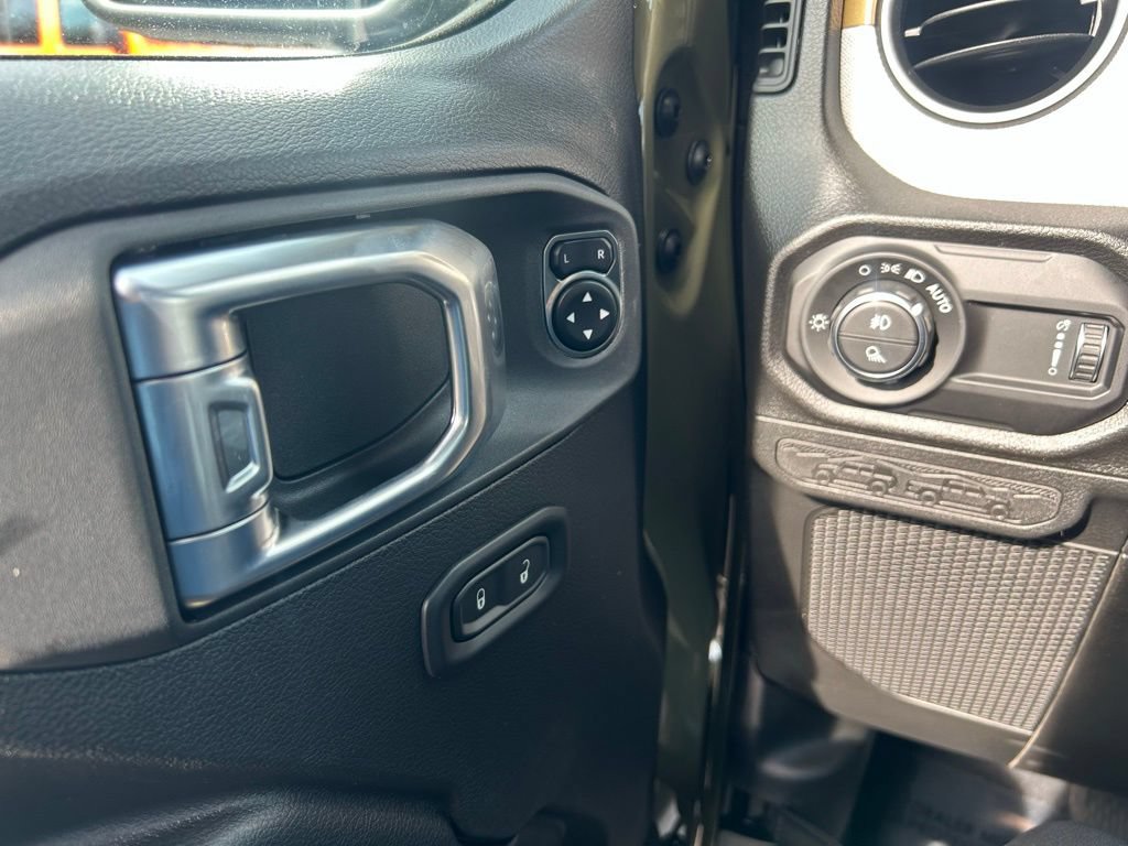New 2026 Jeep Gladiator Sport AWD/4WD image 12