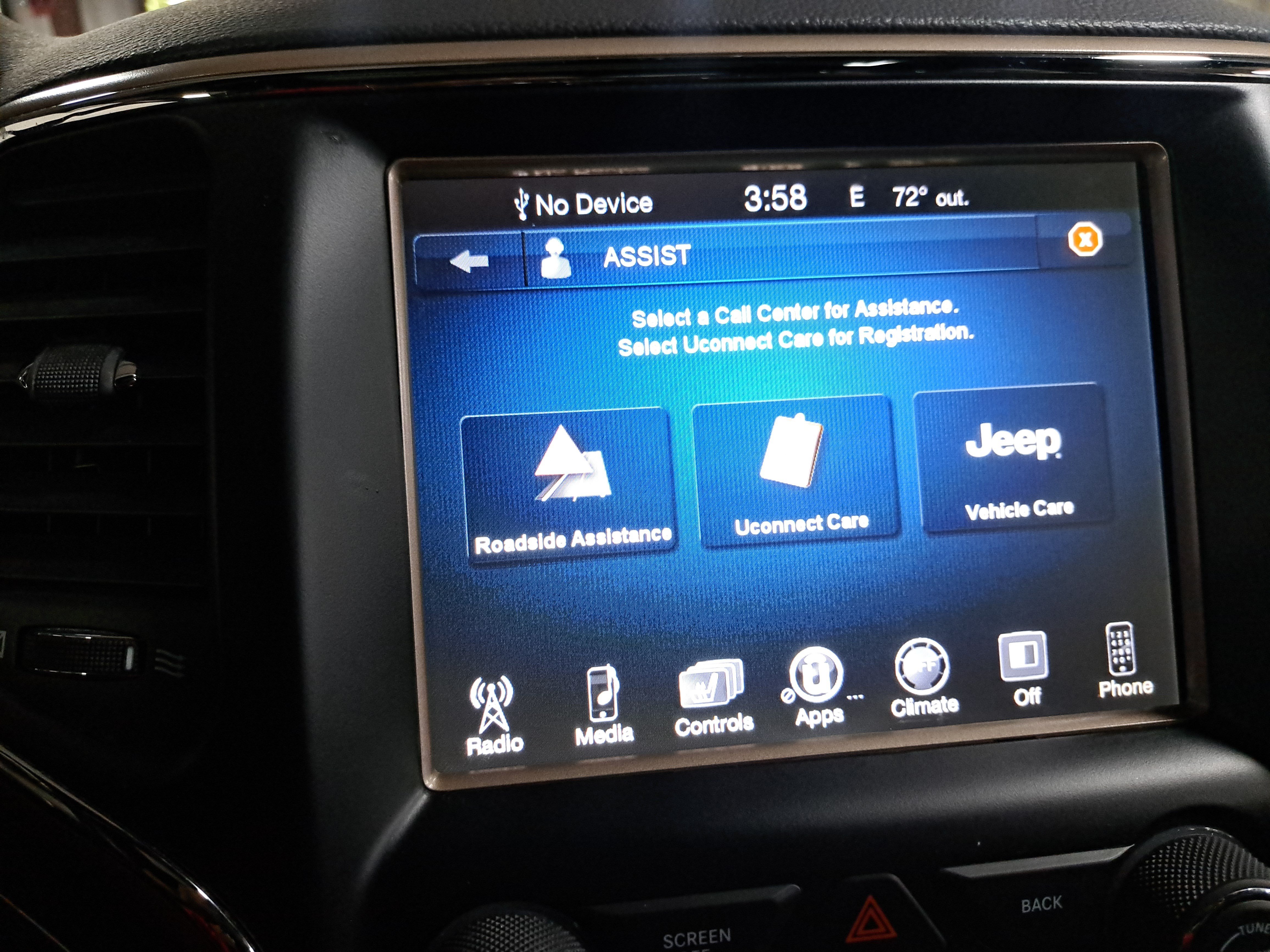 Used 2017 Jeep Grand Cherokee Limited RWD image 23