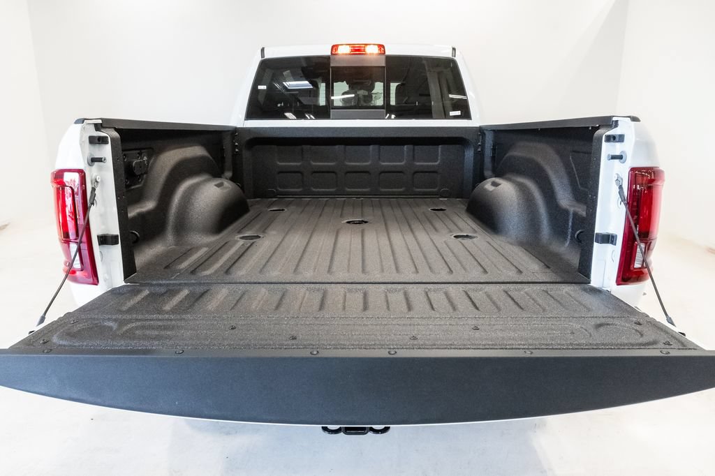 New 2027 RAM 2500 Laramie w/ Night Edition AWD/4WD image 30