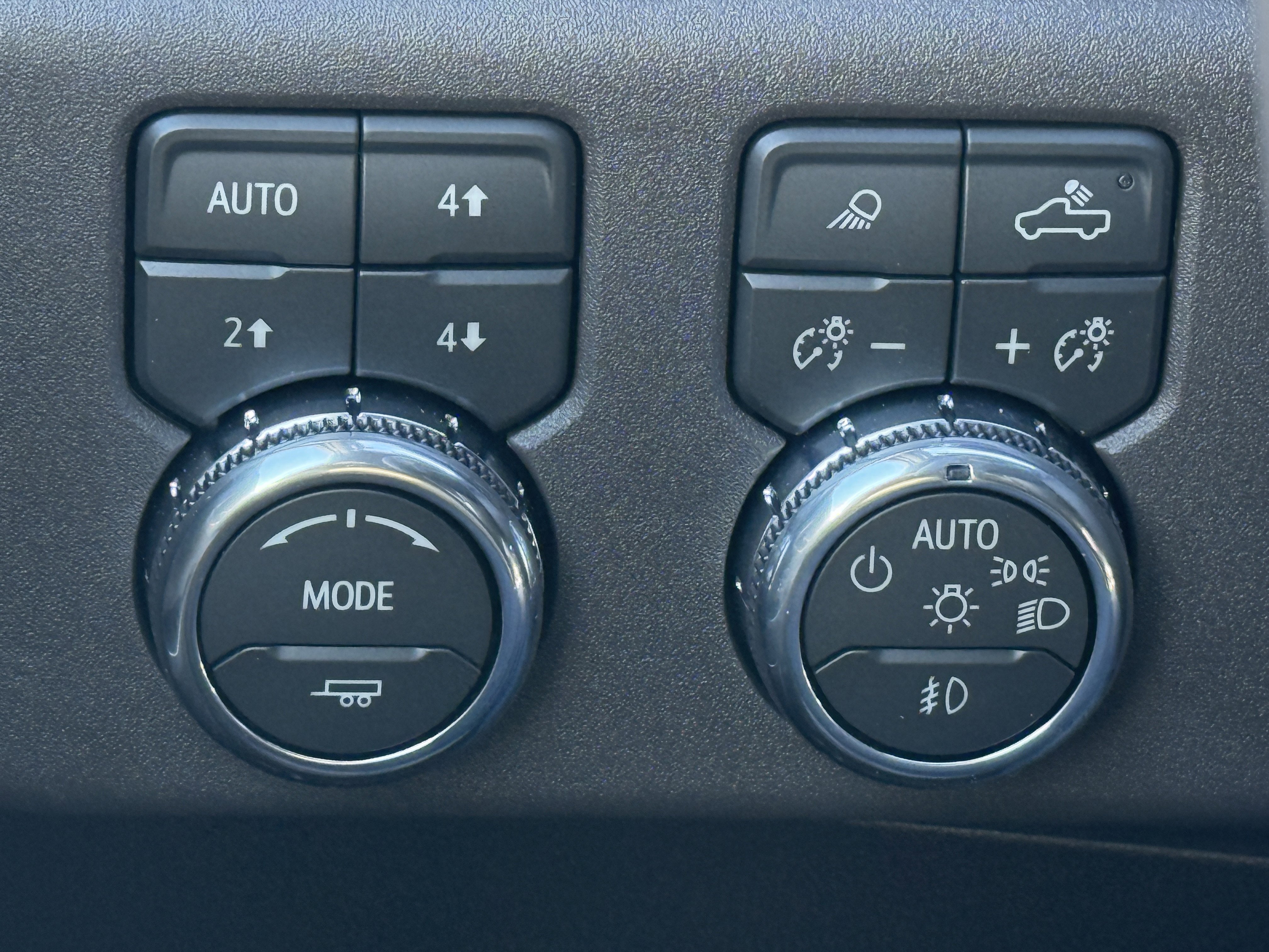 New 2026 GMC Sierra 3500 SLE image 34