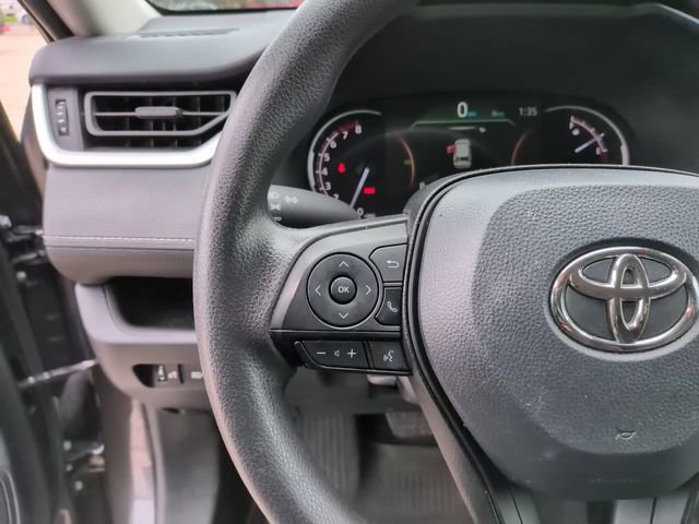 Used 2024 Toyota RAV4 XLE image 19