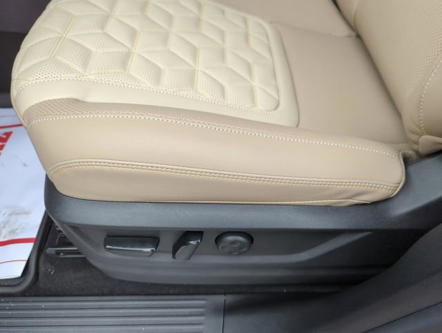 New 2026 Nissan Armada Platinum RWD image 30