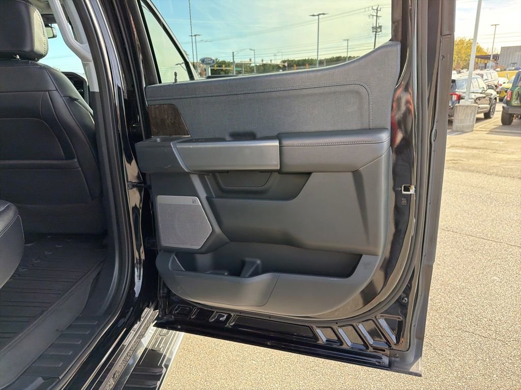 Certified 2023 Ford F150 Lariat w/ Trailer Tow Package image 19