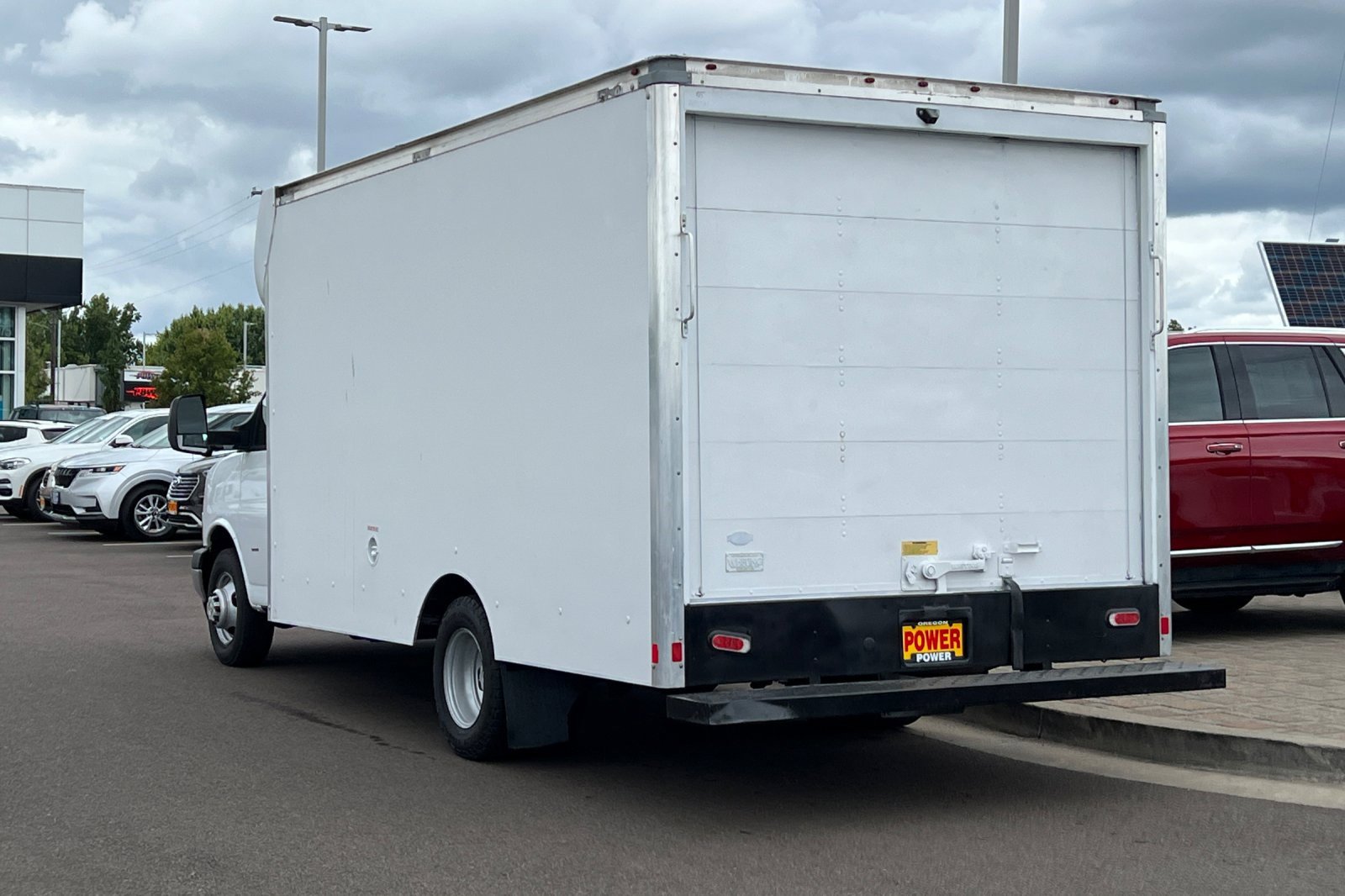 Used 2019 Chevrolet Express 3500 w/ Power Convenience Package image 6