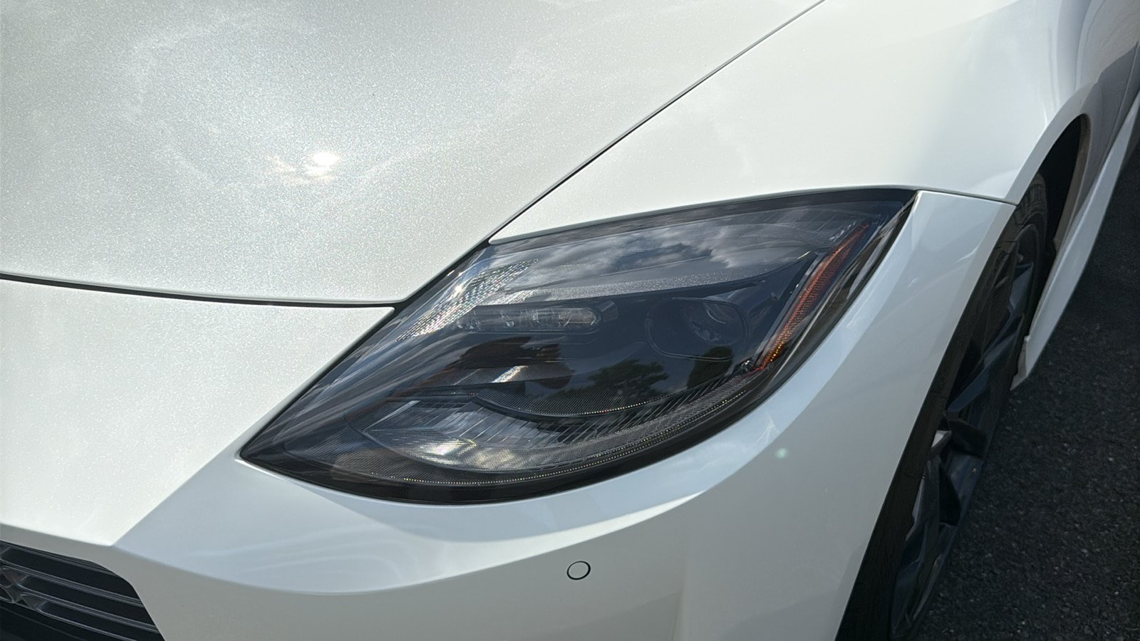Used 2025 Nissan Z Performance w/ Floor Mat Package RWD image 3