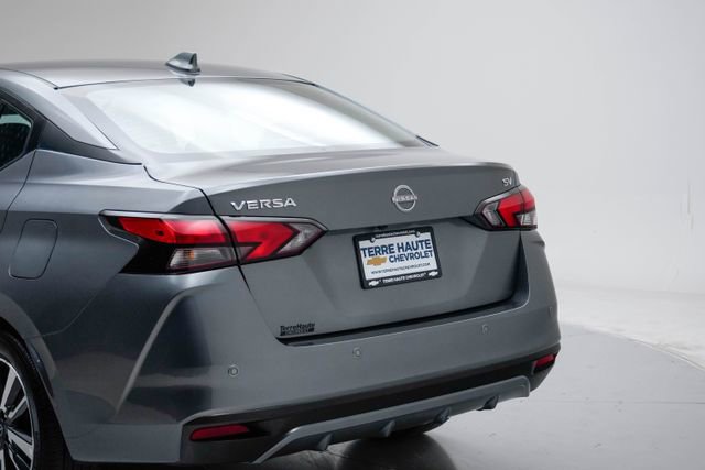 Used 2024 Nissan Versa SV image 4