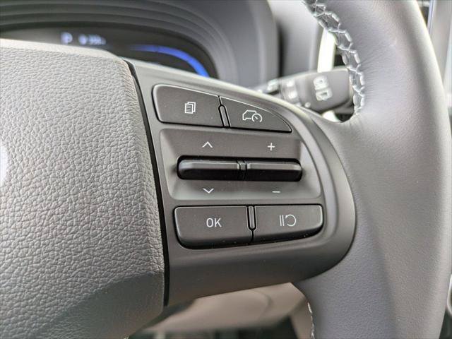 New 2026 Hyundai Venue SEL FWD image 44