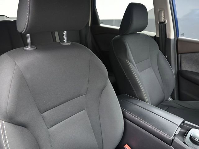 Used 2023 Nissan Rogue S AWD/4WD image 36