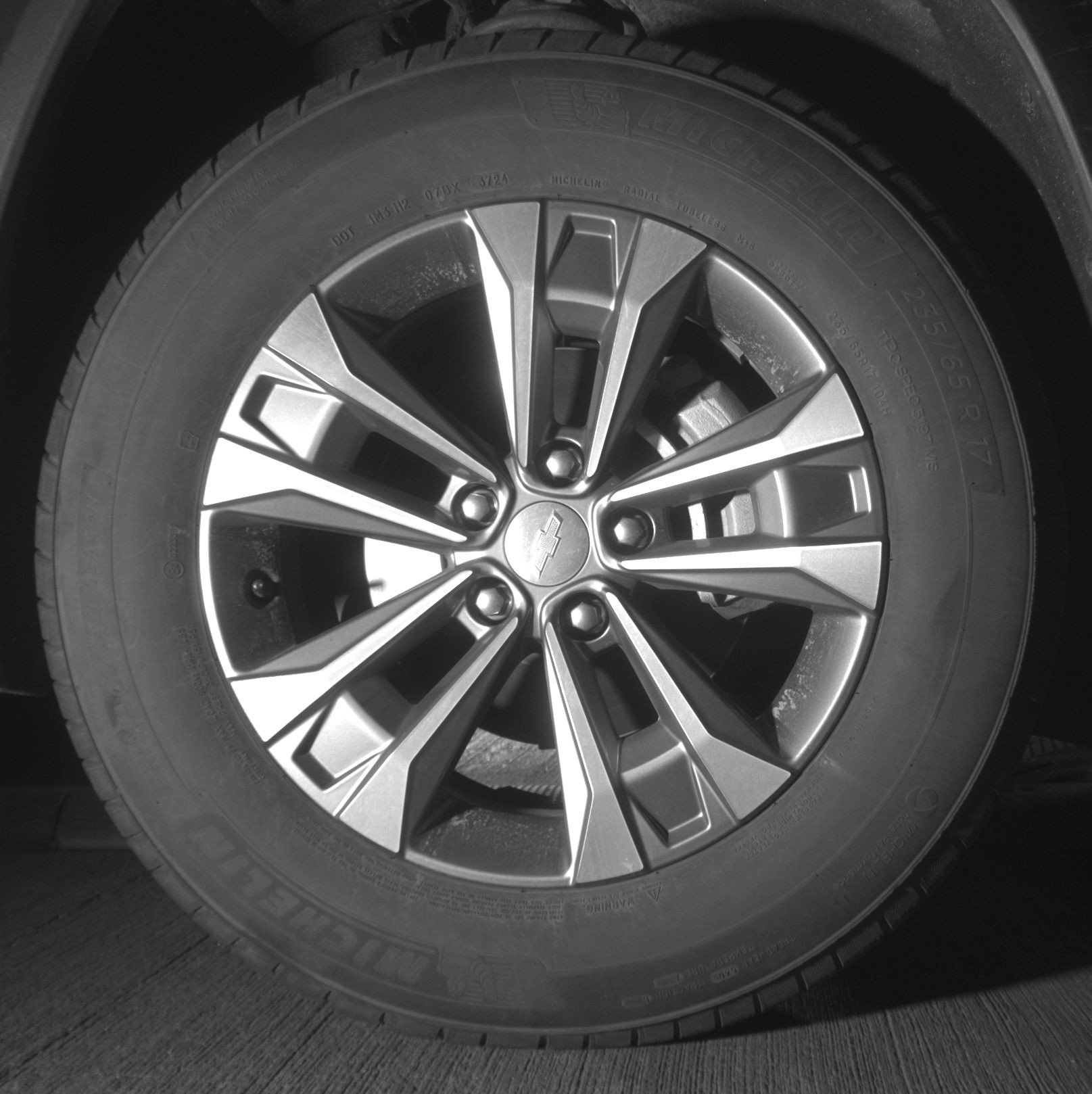 Used 2025 Chevrolet Equinox LT AWD/4WD image 13