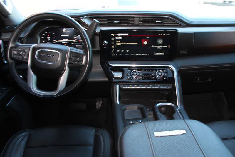 Used 2024 GMC Sierra 2500 Denali w/ Denali Reserve Package AWD/4WD image 16