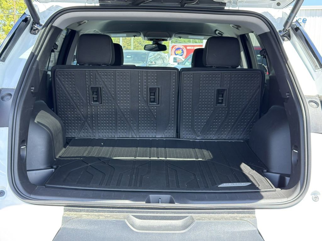 New 2026 Chevrolet Blazer LT w/ Convenience Package FWD image 18