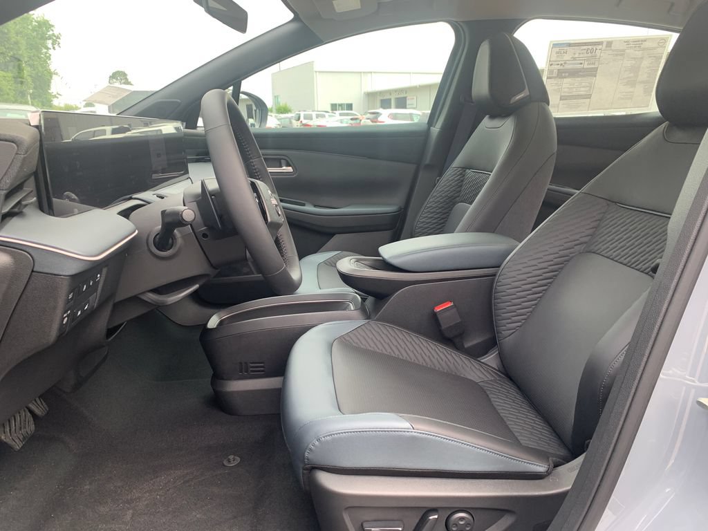New 2026 Nissan Leaf Platinum+ FWD image 19
