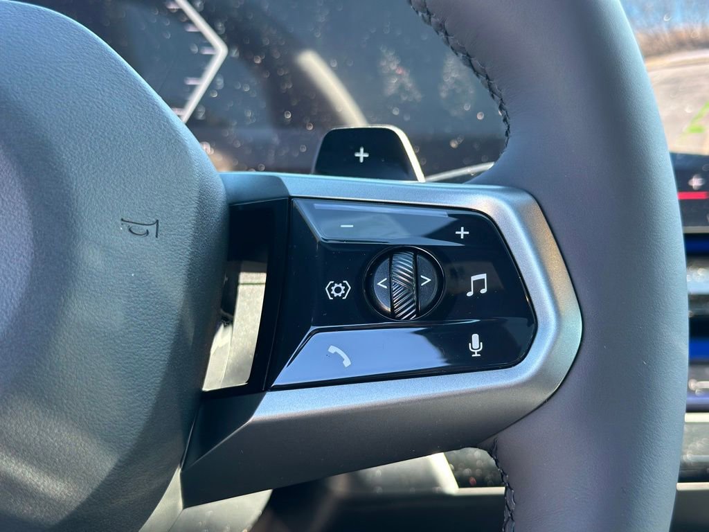 New 2026 BMW 530i xDrive w/ M Sport Package image 30