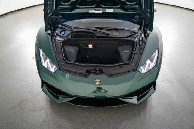 Used 2016 Lamborghini Huracan LP 610-4 AWD/4WD image 26