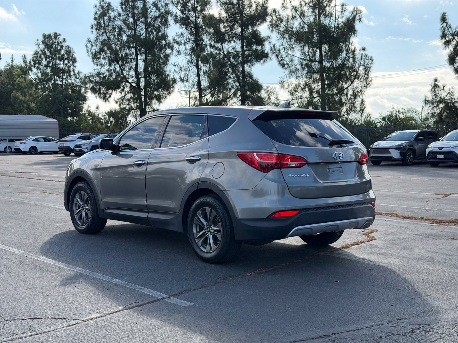 Used 2016 Hyundai Santa Fe Sport FWD image 3
