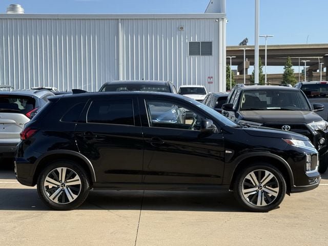 Used 2024 Mitsubishi Outlander Sport ES AWD/4WD image 3