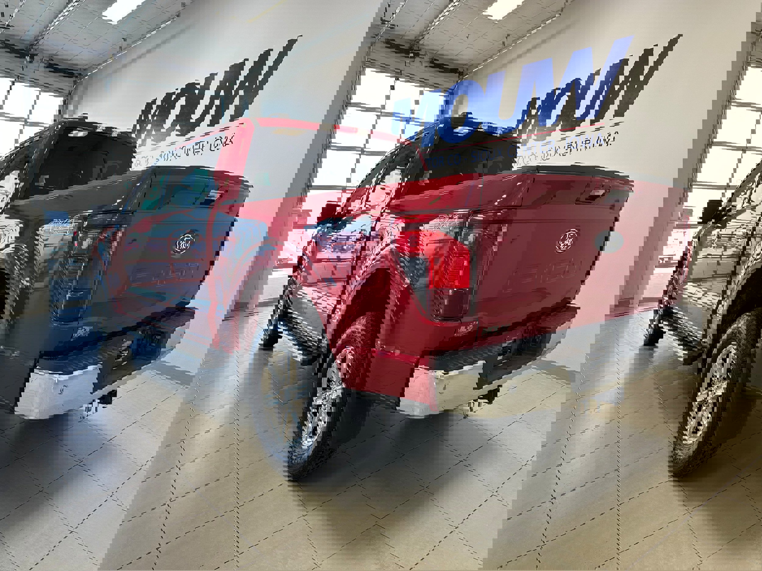 Used 2024 Ford F150 XLT w/ Equipment Group 302A MID image 6