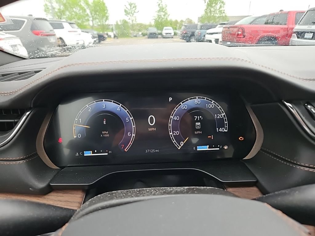 Used 2023 Jeep Grand Cherokee L Summit w/ Advanced Protech Group IV image 19