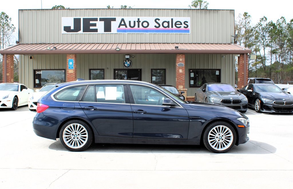 Used 2014 BMW 328i xDrive Wagon AWD/4WD image 8