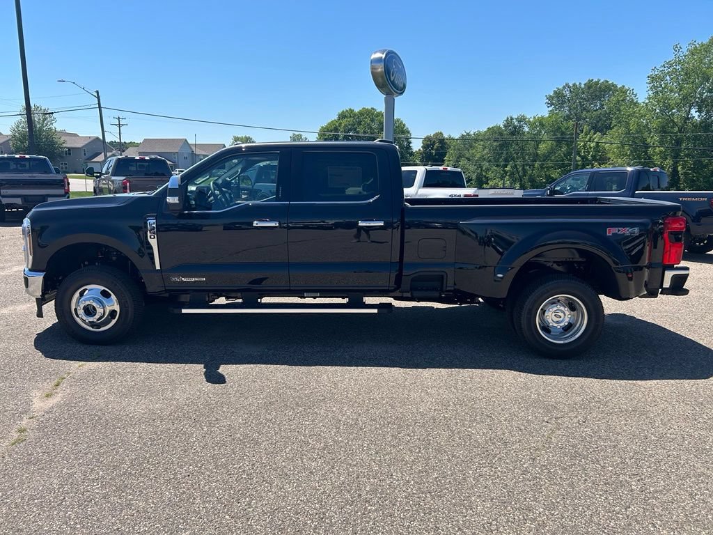 New 2026 Ford F350 Lariat w/ Lariat Premium Package AWD/4WD image 4