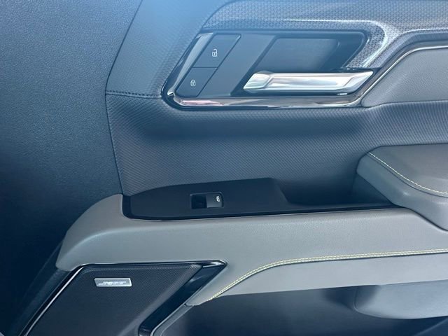 Used 2023 Chevrolet Silverado 1500 ZR2 w/ Technology Package image 23