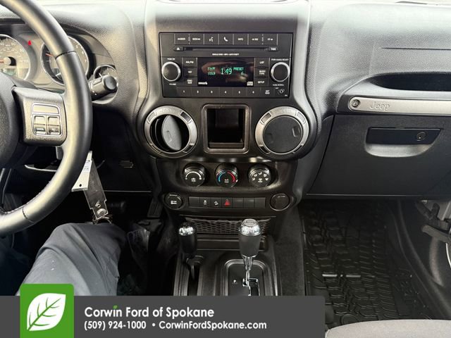Used 2015 Jeep Wrangler Sport w/ Connectivity Group image 24