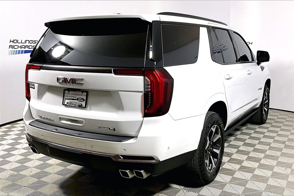Used 2025 GMC Yukon AT4 Ultimate image 9