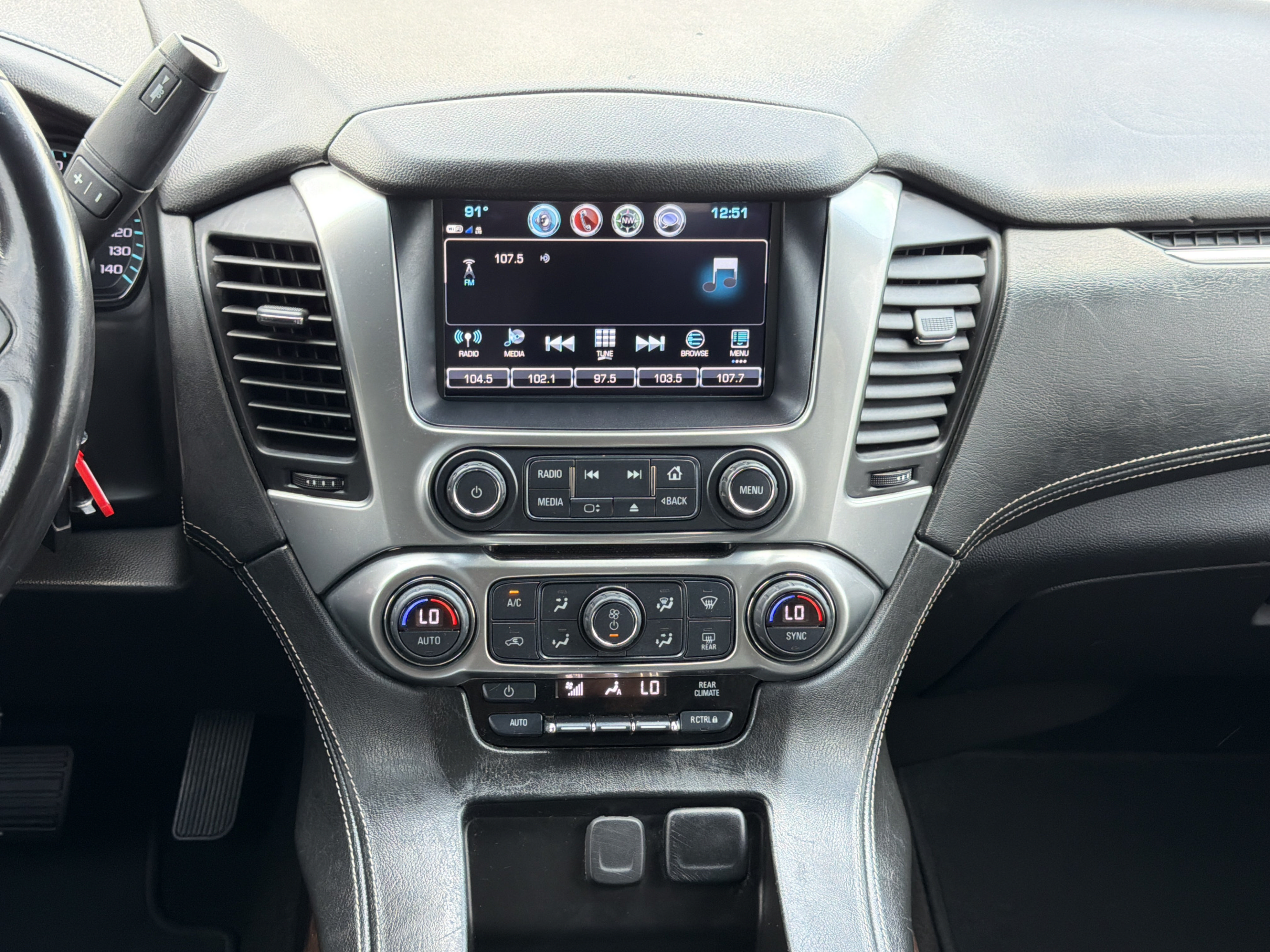 Used 2018 Chevrolet Tahoe LS w/ All-Season Package AWD/4WD image 16