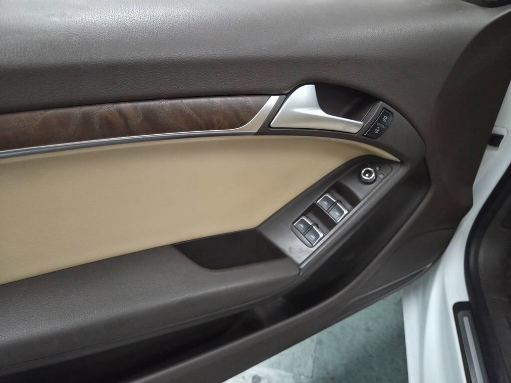 Used 2013 Audi A5 2.0T Premium w/ Convenience Pkg AWD/4WD image 40