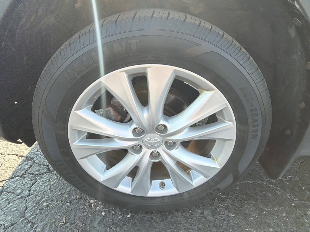 Used 2014 Toyota RAV4 Limited AWD/4WD image 35