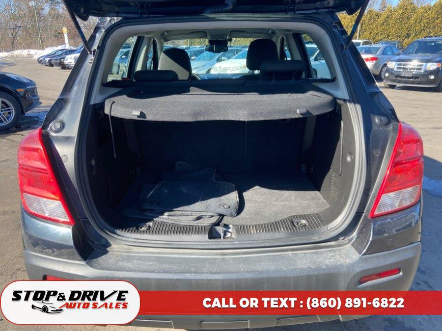 Used 2016 Chevrolet Trax LS AWD/4WD image 17