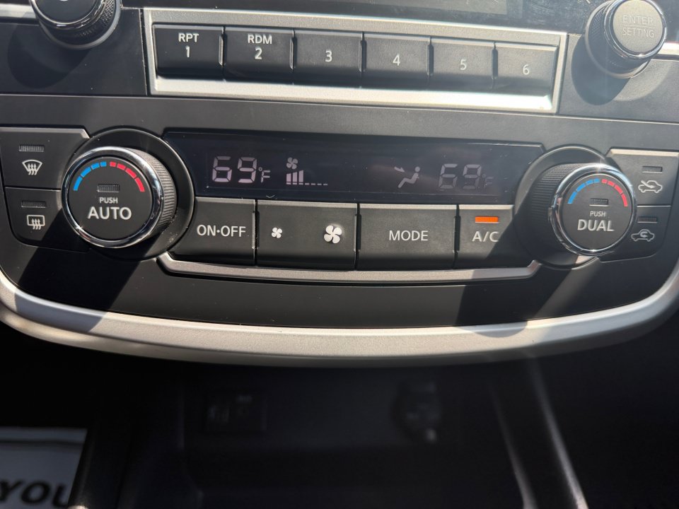 Used 2017 Nissan Altima 2.5 SV FWD image 18
