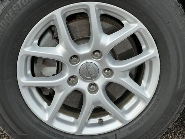 Used 2017 Chrysler Pacifica Touring image 7