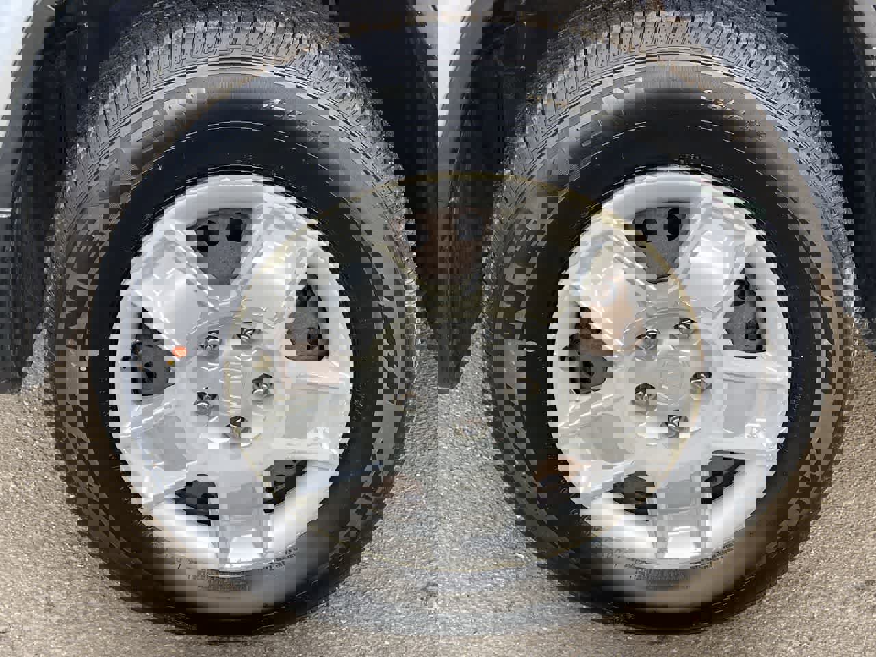 Used 2010 Honda Element LX image 30