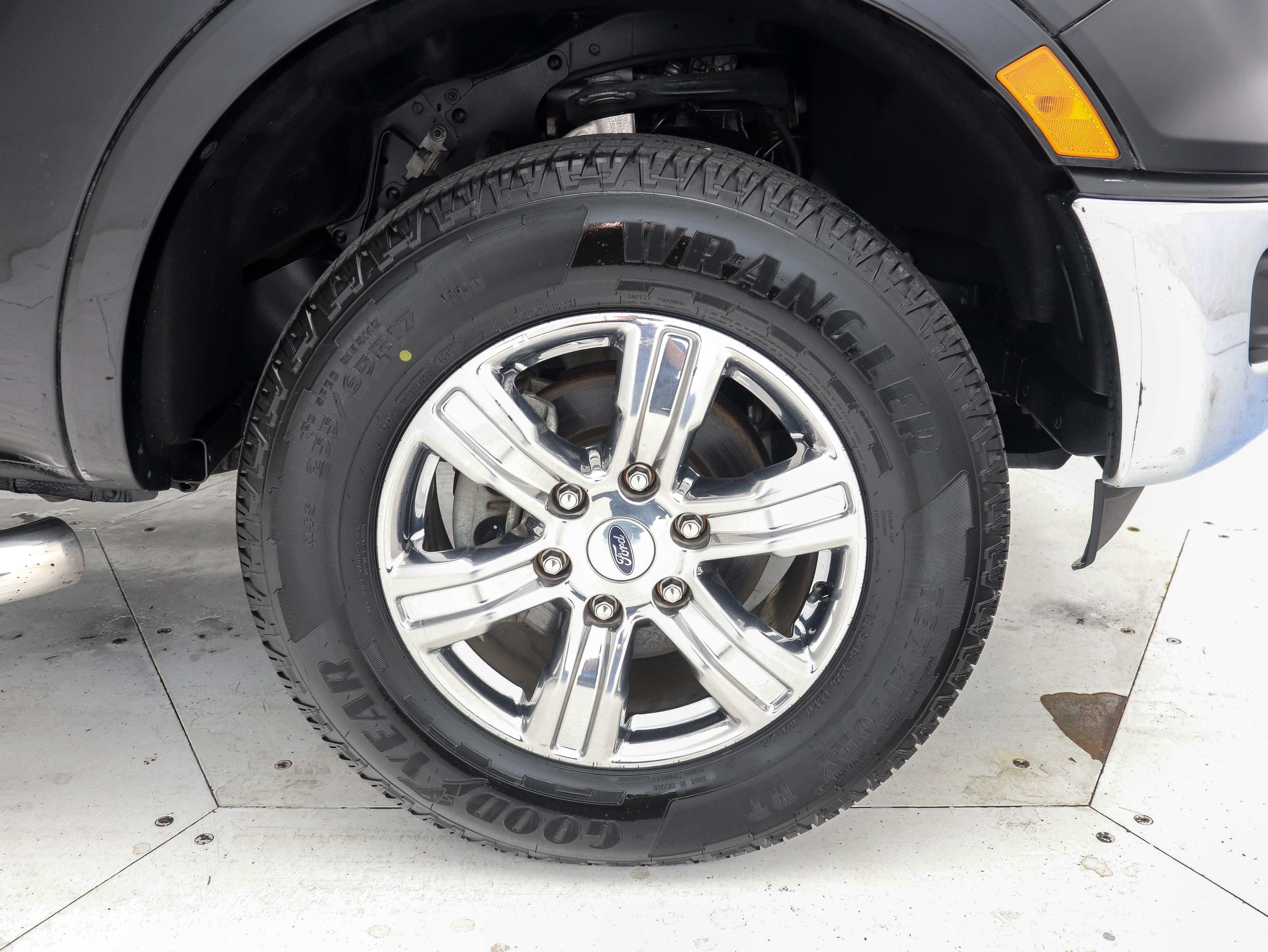 Used 2019 Ford Ranger XLT w/ Equipment Group 301A Mid AWD/4WD image 28