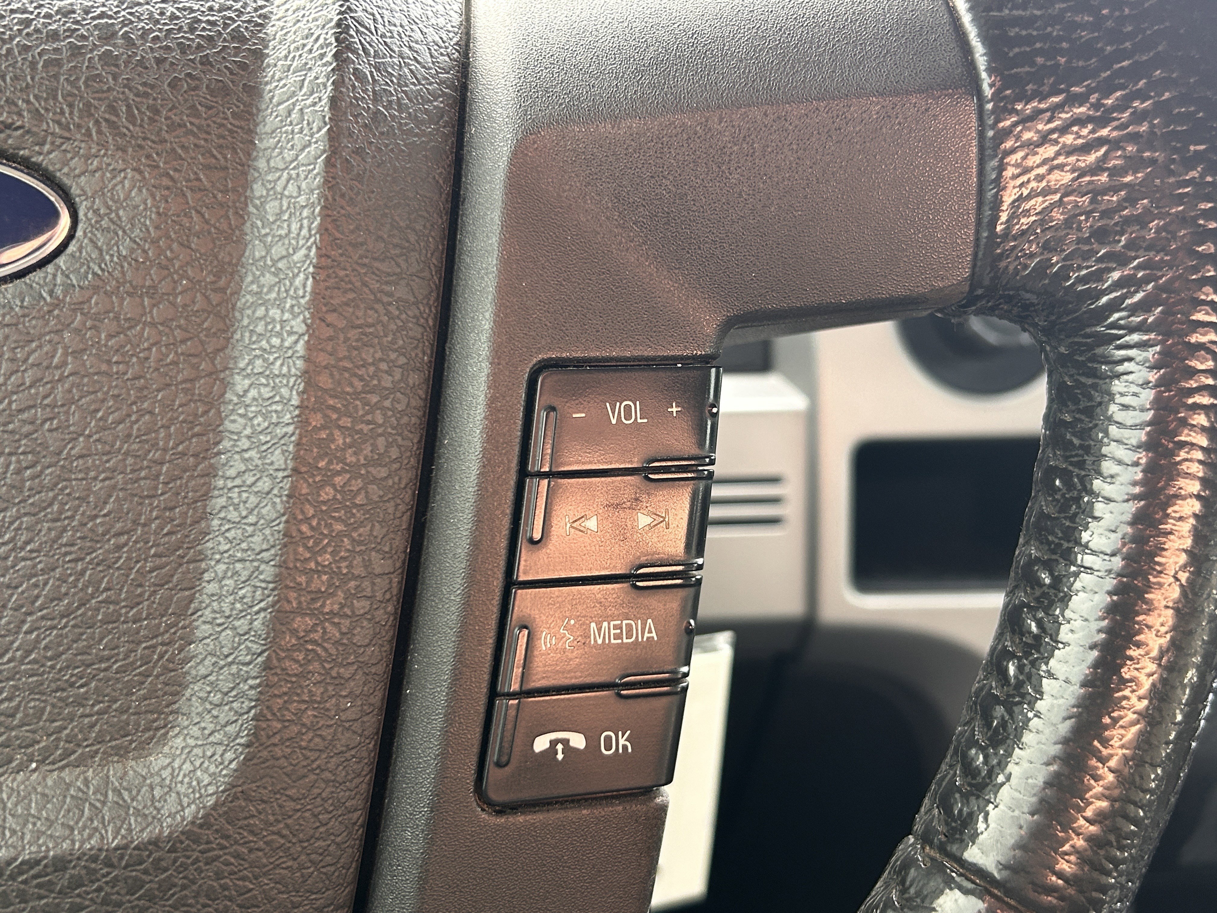 Used 2011 Ford F150 Lariat w/ Lariat Plus Pkg image 20