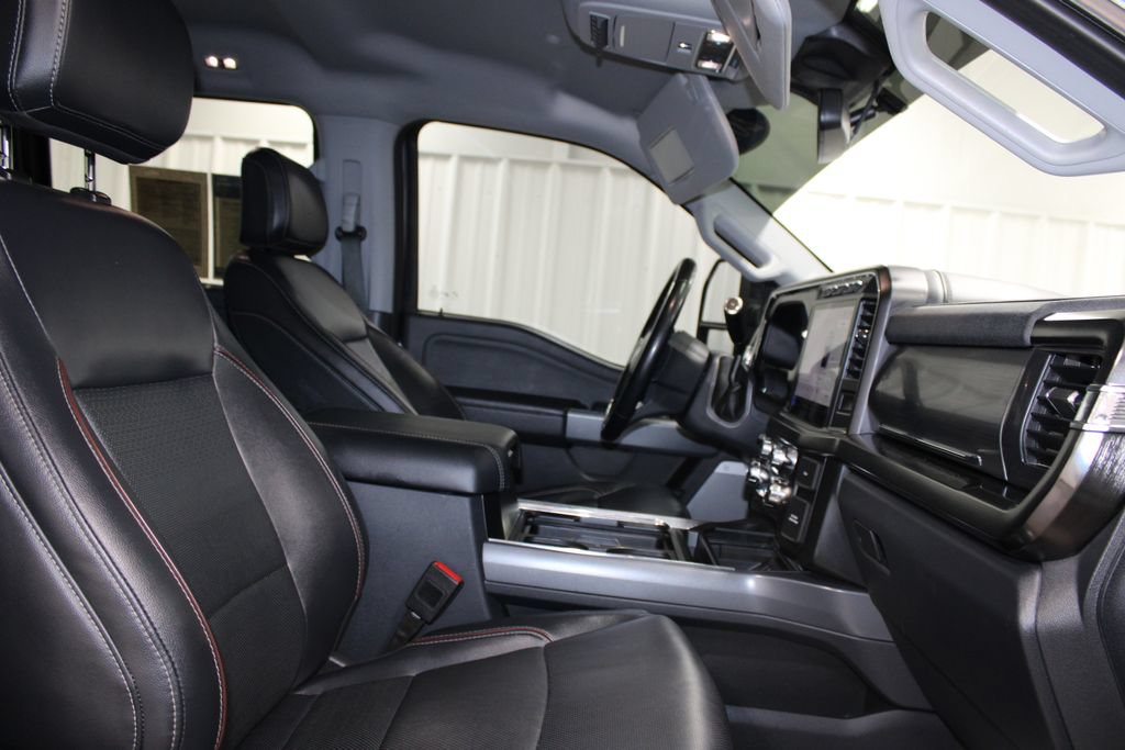 Used 2024 Ford F350 Lariat w/ Sport Appearance Package AWD/4WD image 36
