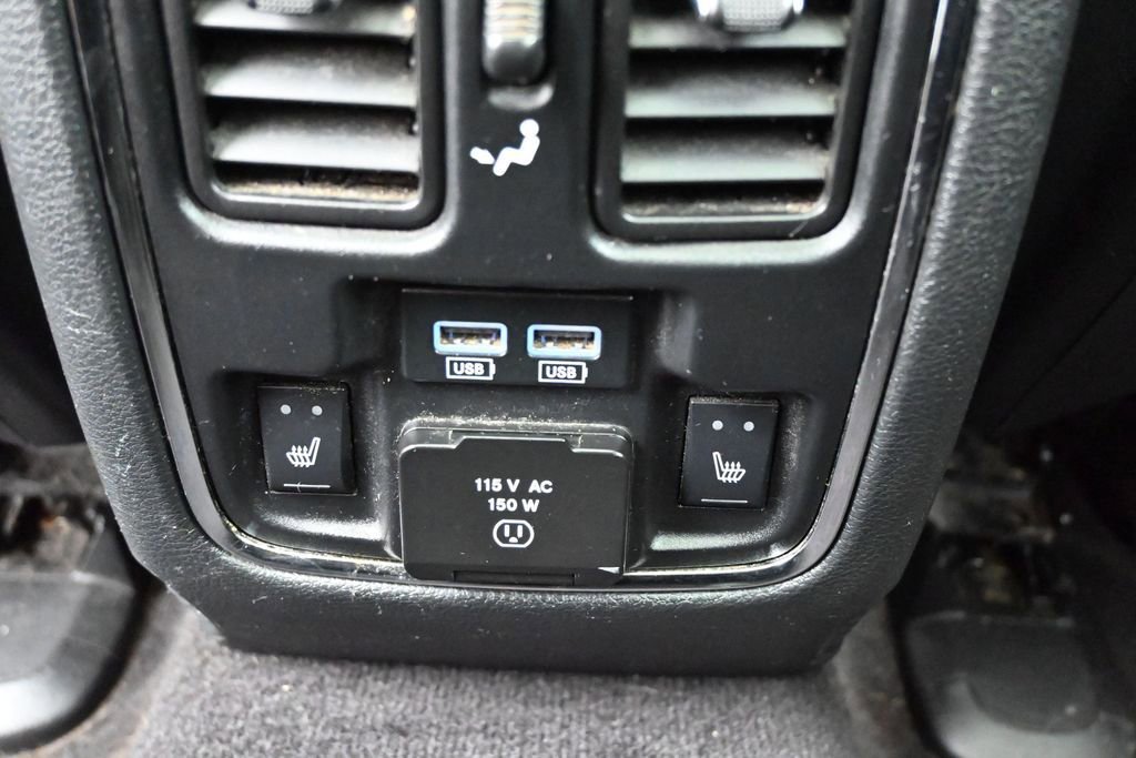 Used 2018 Jeep Grand Cherokee Trailhawk w/ Trailhawk Luxury Group AWD/4WD image 27
