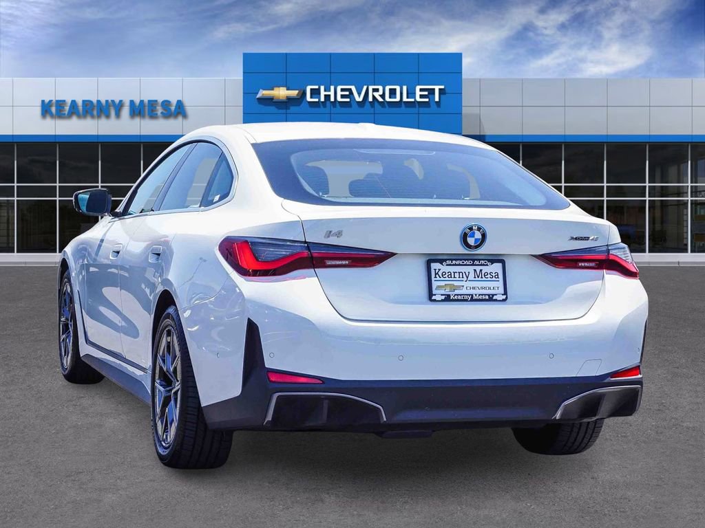 Used 2024 BMW i4 xDrive40i AWD/4WD image 4