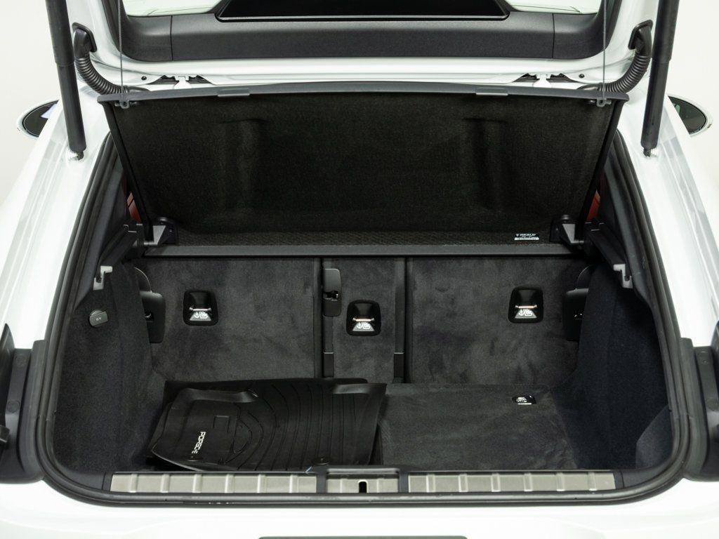 New 2026 Porsche Panamera 4 AWD/4WD image 31