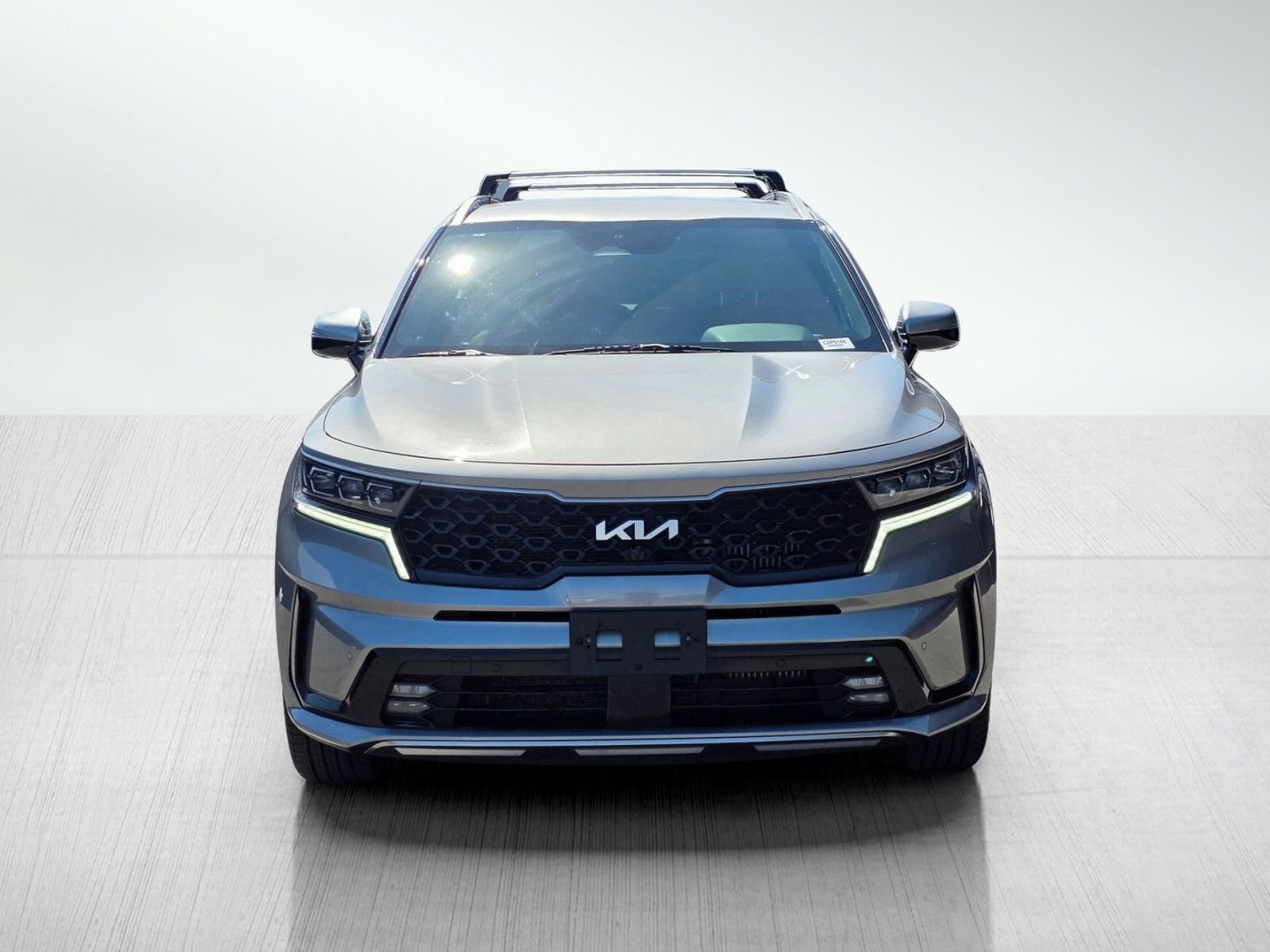 Used 2023 Kia Sorento SX Prestige image 2