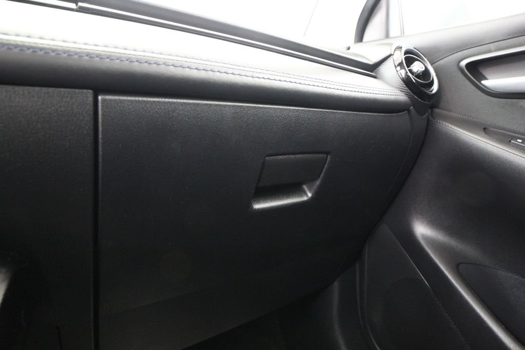Used 2018 Toyota Yaris iA FWD image 44