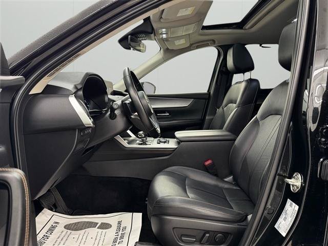 Used 2025 MAZDA CX-90 3.3 Turbo w/ Preferred Package AWD/4WD image 9